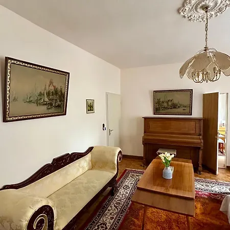 Goldner Stern Homestay Kaub